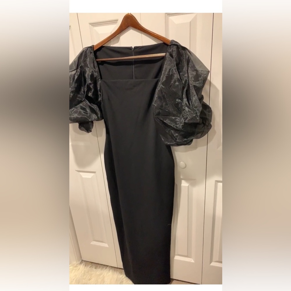Gorgeous Solace London Black Off-Shoulder silk chiffon puff sleeve gown - Picture 3 of 3